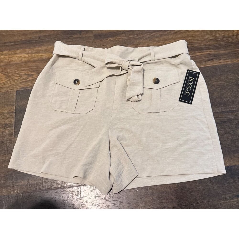 NYCC New York Clothing Co NWT Dressy Shorts Size Large